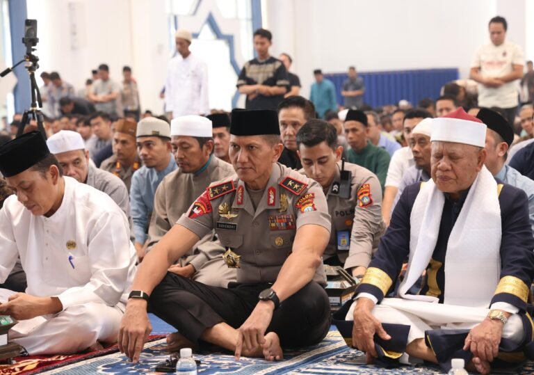 Jumat Keliling Kapolda Kepri, Perkuat Silahturahmi Dan Komunikasi Polisi Bersama Masyarakat