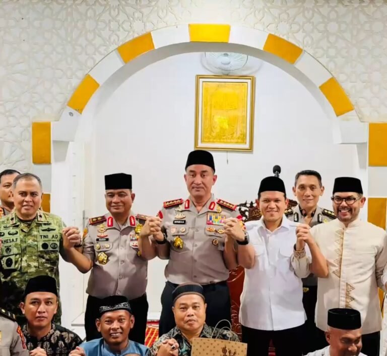 Tinjau Dua Ruko Sabu di Pidie, Nasir Djamil Apresiasi Kapolri, Kepala BNN, Kapolda dan Kepala BNNP Aceh